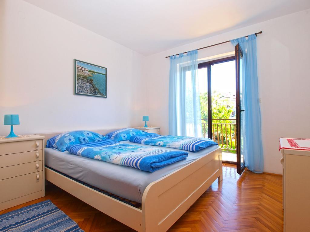Apartments Kosovka 1398 Pjescana Uvala Bagian luar foto