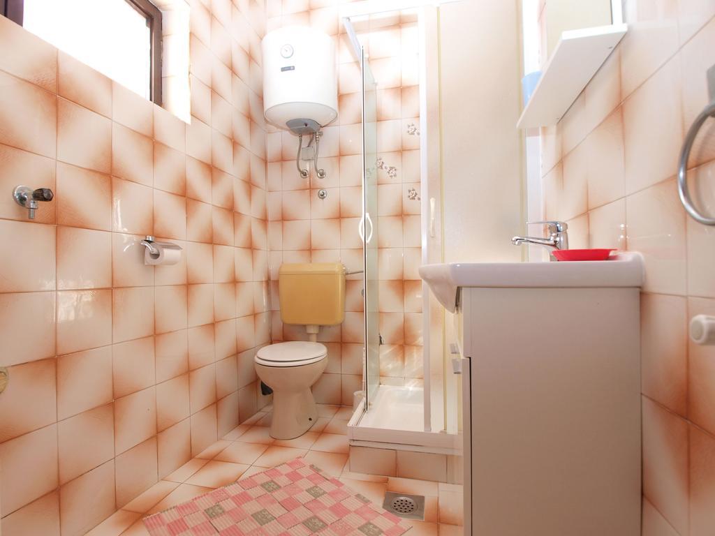 Apartments Kosovka 1398 Pjescana Uvala Bagian luar foto