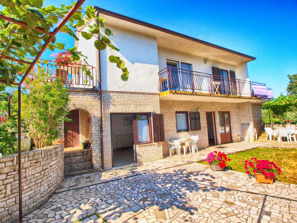 Apartments Kosovka 1398 Pjescana Uvala Bagian luar foto