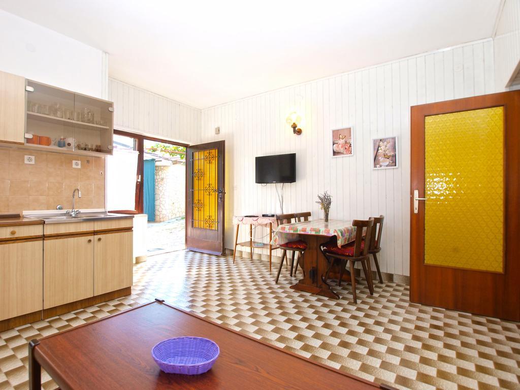 Apartments Kosovka 1398 Pjescana Uvala Bagian luar foto
